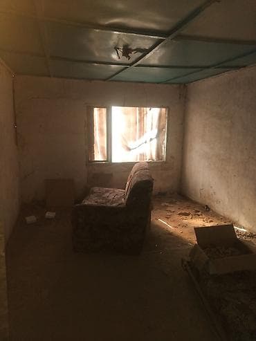 Дома: Продаю дом брачного типа 4 комнаты+душевая+веранда.требуется — 2