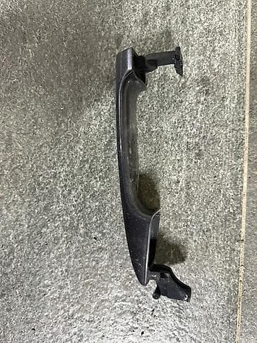 Автокосметика: Наружная дверная ручка Subaru Outback(левая/правая сторона — — 4