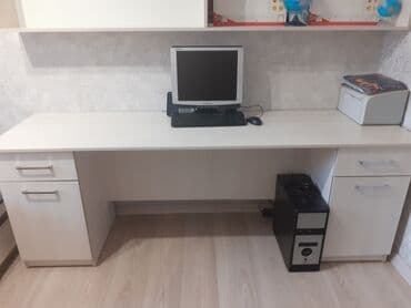 письменные столы для двоих: Рабочая зона для двух учеников. Письменный стол с тумбами по бокам и — 2