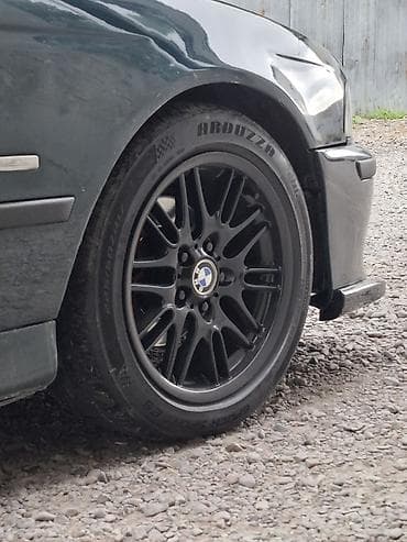 audi a8: Колеса в сборе 225 / 50 / R 17, Лето, Б/у, Комплект, Литые, отверстий - 5 — 1