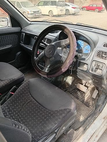 gtr 34: Nissan Cube: 2002 г., 1.3 л, Автомат, Бензин, Седан — 6