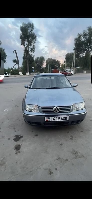 Volkswagen Jetta: 2003 г., 2 л, Автомат, Бензин, Седан