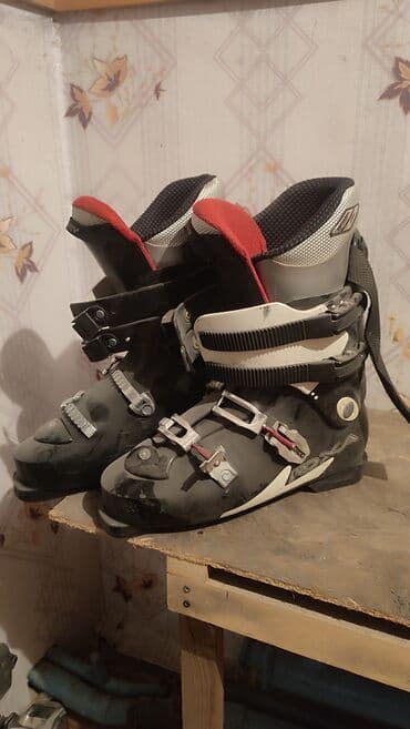 футбольная форма для детей недорого: Универсальные, С креплениями, Б/у — 2