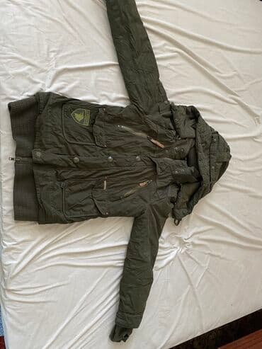 купить качественную мужскую зимнюю куртку: Продаю куртку зимнюю Парка. Очень теплая. С высоким воротником — 4