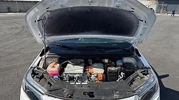 imac 2011: GAC Aion S, белый седан C‑класса на электроприводе. Кузов и дизайн: - — 6