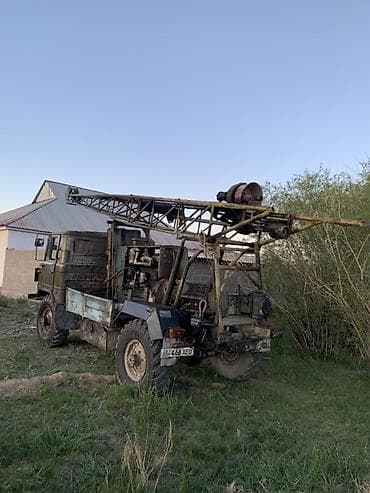 бур скважин: Автомобильная буровая установка на базе ГАЗ/ЗИЛ (полный привод — 2