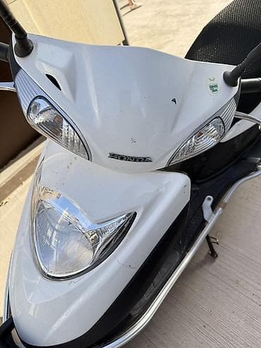 дио 34: Скутер Honda Dio (белый) - Марка/модель: Honda Dio - Тип: бензиновый — 1