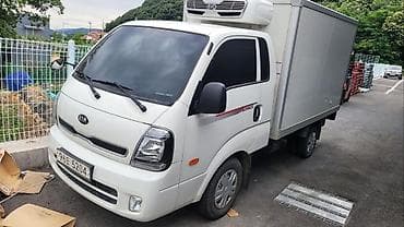 kia stonic: Kia BONGO: 2021 г., 2.5 л, Механика, Дизель — 9