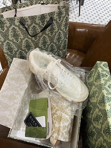 Личные вещи: Кроссовки, 39, Gucci, Б/у, цвет - Белый, Бесплатная доставка — 3