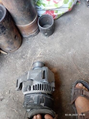 не рабочий генератор: Генератор Mercedes-Benz Б/у, Оригинал, Германия — 2