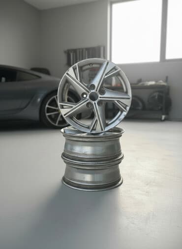 диск на х5: Литые Диски R 16 Hyundai, Комплект, отверстий - 5, Б/у — 1