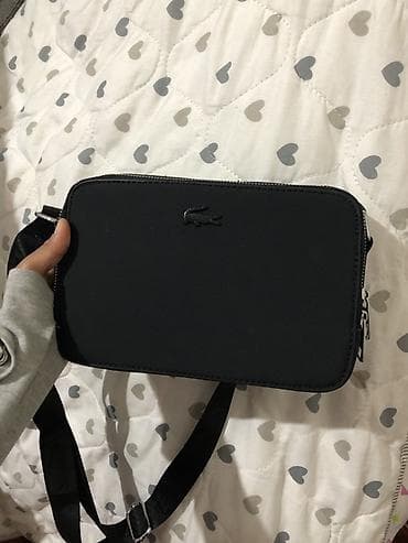 hoco watch: Сумка через плечо Lacoste, компактного прямоугольного формата. - Цвет — 1