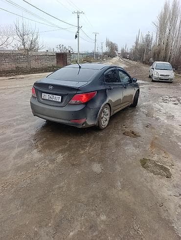 аксент: Hyundai Accent: 2014 г., Автомат, Бензин, Седан — 3