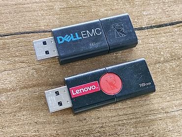 Продаю фирменные флешки на 16GB с интерффейсом USB 3.1 Обе в отличном — 8
