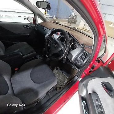 куплю авто хонда фит: Honda Fit: 2003 г., 1.3 л, Автомат, Бензин, Хэтчбэк — 6