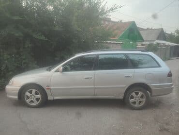 срочно продам авто в связи с переездом: Toyota Caldina: 2001 г., 2 л, Механика, Дизель, Универсал — 1