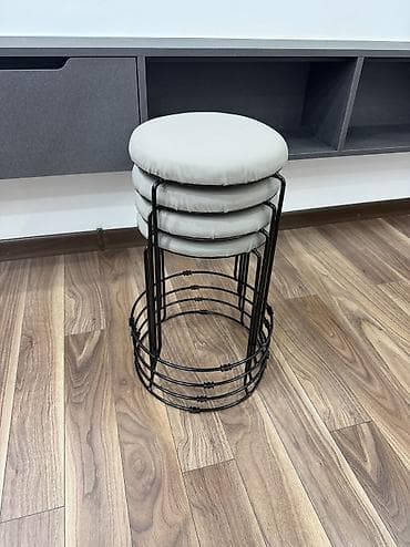 coffee table: Табуретка, Железо, Не раскладной — 2