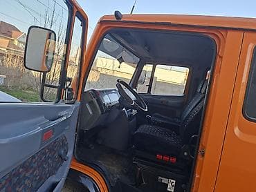 dodge ram 3.5: Грузовик, Mercedes-Benz, Дубль, 5 т, Б/у — 2