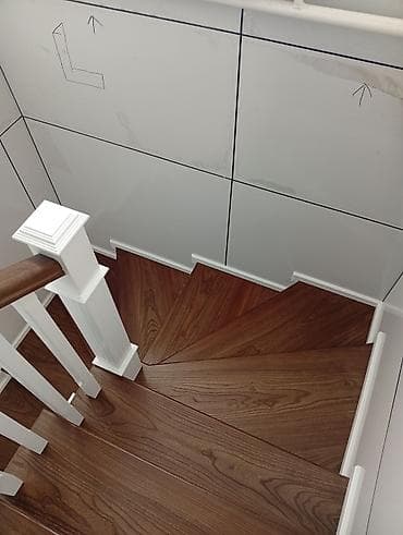 3д пол: Деревянная лестница Для дома, Форма лестницы: Много-маршевая, Стиль: Классический — 3