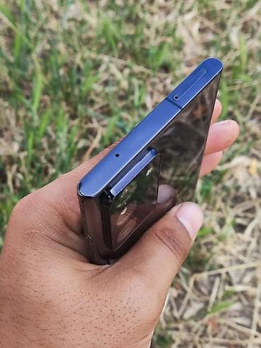 second tech: Samsung Galaxy Note 20 Ultra, Б/у, 256 ГБ, цвет - Черный, 1 SIM — 10