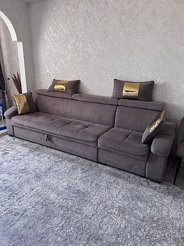 small table: Прямой диван — 1