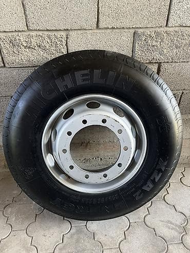 Шиналар жана дисктер: Дөңгөлөктөр монтажда 295 / 80 / R 22,5, Жаңы, 1 даана, Жүк ташуучу унаалар/Автобустар, Темир — 1