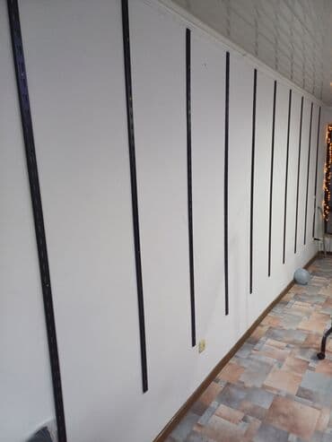 оборудование для магазина: Навесная система для магазина одежды: вертикальные перфорированные — 7