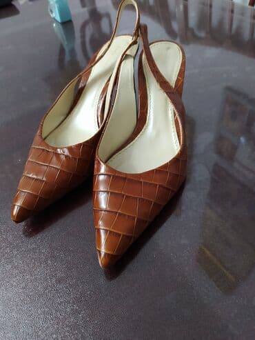 туфли беж цвет: Продаю,одевала пару раз,в отличном состоянии, размер 38-39 — 4
