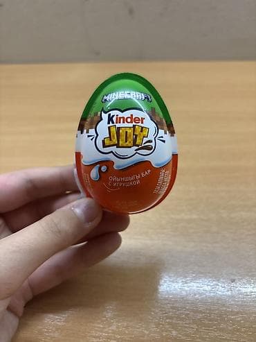 киндер джойс: Игрушка из Kinder Joy x Minecraft — золотой мини‑пазл «Золотой Блок» — 3