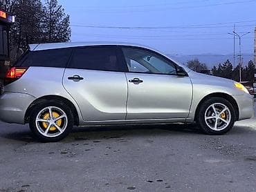 transporter multivan: Toyota Matrix: 2004 г., 1.8 л, Механика, Газ, Универсал — 2