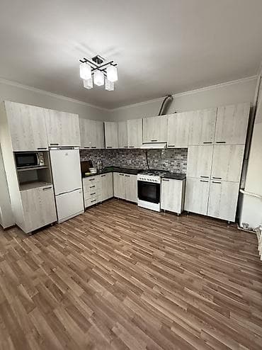 требуется парикмахер: 70 м², 2 комнаты, Евроремонт, Кондиционер — 7