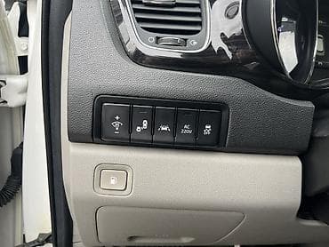 шины 2554018: Kia Carnival: 2019 г., 2.2 л, Автомат, Дизель, Минивэн — 7