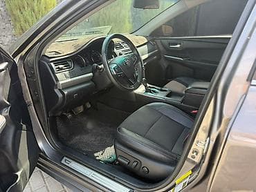 Продажа авто: Toyota Camry: 2017 г., 2.5 л, Автомат, Бензин, Седан — 10