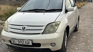 Toyota Ist: 2003 г., 1.5 л, Автомат, Бензин, Хэтчбэк