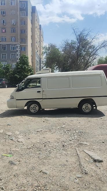 Унаа: Жеңил жүк ташуучу унаа, Hyundai, Стандарт, 1,5 т, Колдонулган — 5