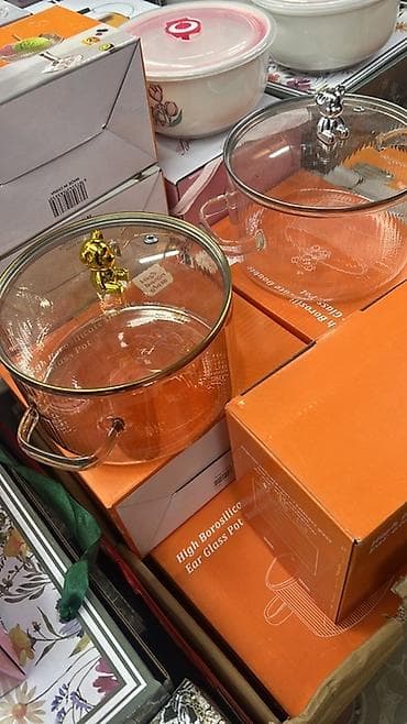 Стеклянные кастрюли из боросиликатного стекла с крышкой - Материал at lalafo.kg Стеклянные кастрюли из боросиликатного стекла с крышкой - Материал