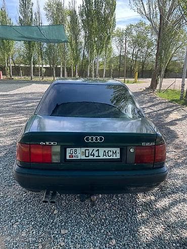 bmw м8: Audi 100: 1993 г., 2.6 л, Бензин, Седан — 4