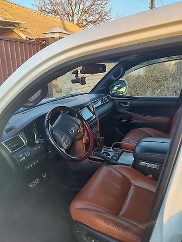 Продажа авто: Lexus LX: 2015 г., Автомат, Внедорожник — 3