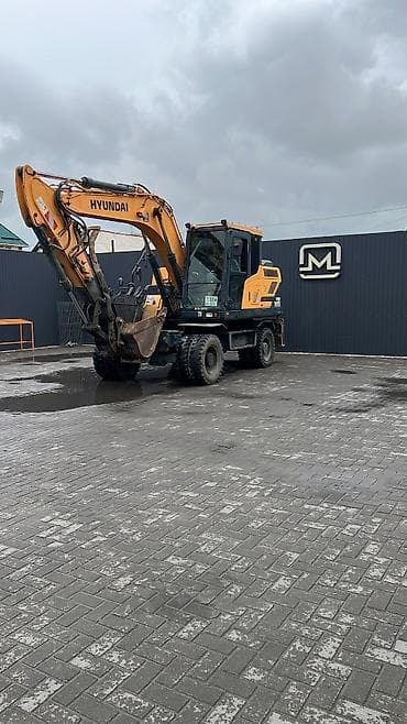 Экскаватор, Hyundai, 2019 г., Дөңгөлөктүү