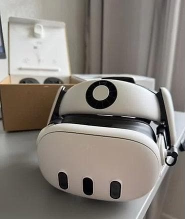 Продам Quest 3, 500гб памяти В комплекте шлем, два контроллера