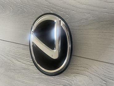 эмблема тойота: Продаю эмблему для автомобилей Toyota и Lexus Бензин, Гибрид — 4