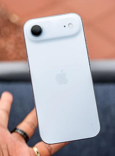 IPhone Air, Новый, 256 ГБ, Белый, Зарядное устройство, Защитное стекло, Чехол, 100 %