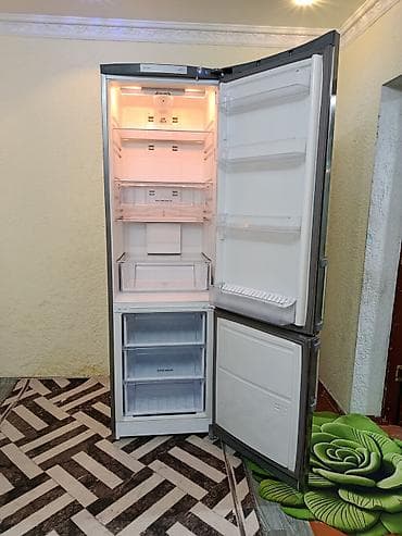16 max: Холодильник Hotpoint Ariston, Б/у, Двухкамерный, No frost, 60 * 200 * 60 — 8