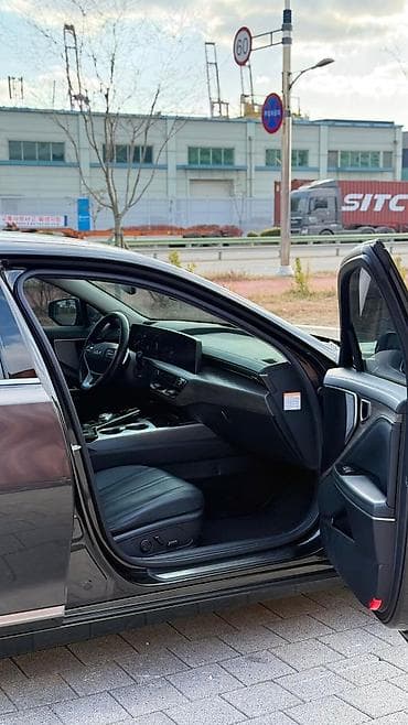 2026: Kia K8: 2021 г., Гибрид — 4