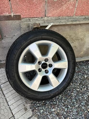 Шиналар 225 / 60 / R 17, Жай, Колдонулган, Камдык, Жеңил унаалар, Жапония, Yokohama