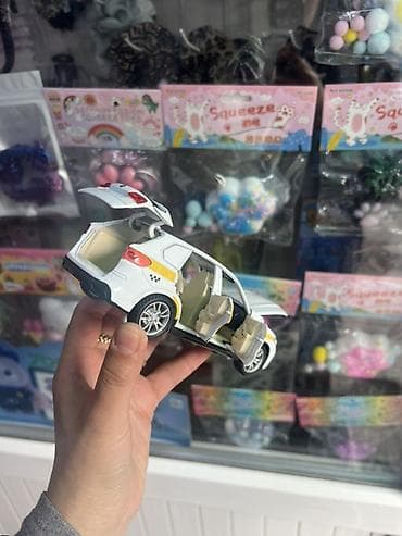 third edition solution: Игрушечная машинка «Яндекс Такси» (металлическая инерционная модель) — 4