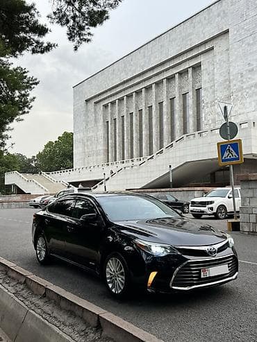 crown 2018: Toyota Avalon: 2015 г., 2.5 л, Автомат, Гибрид, Седан — 2