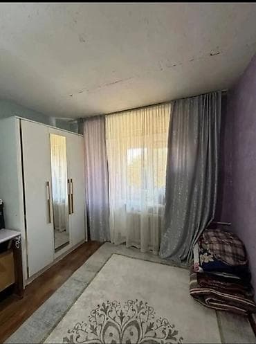 комната аламедин 1: Купе шкаф, Күзгүсү менен — 1