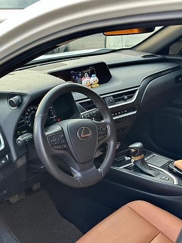 es 300 h: Lexus UX: 2020 г., 2 л, Автомат, Гибрид, Кроссовер — 3