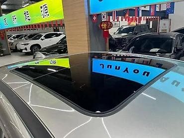 автомашины на продажу: Geely : 2023 г., Автомат, Электромобиль, Седан — 4